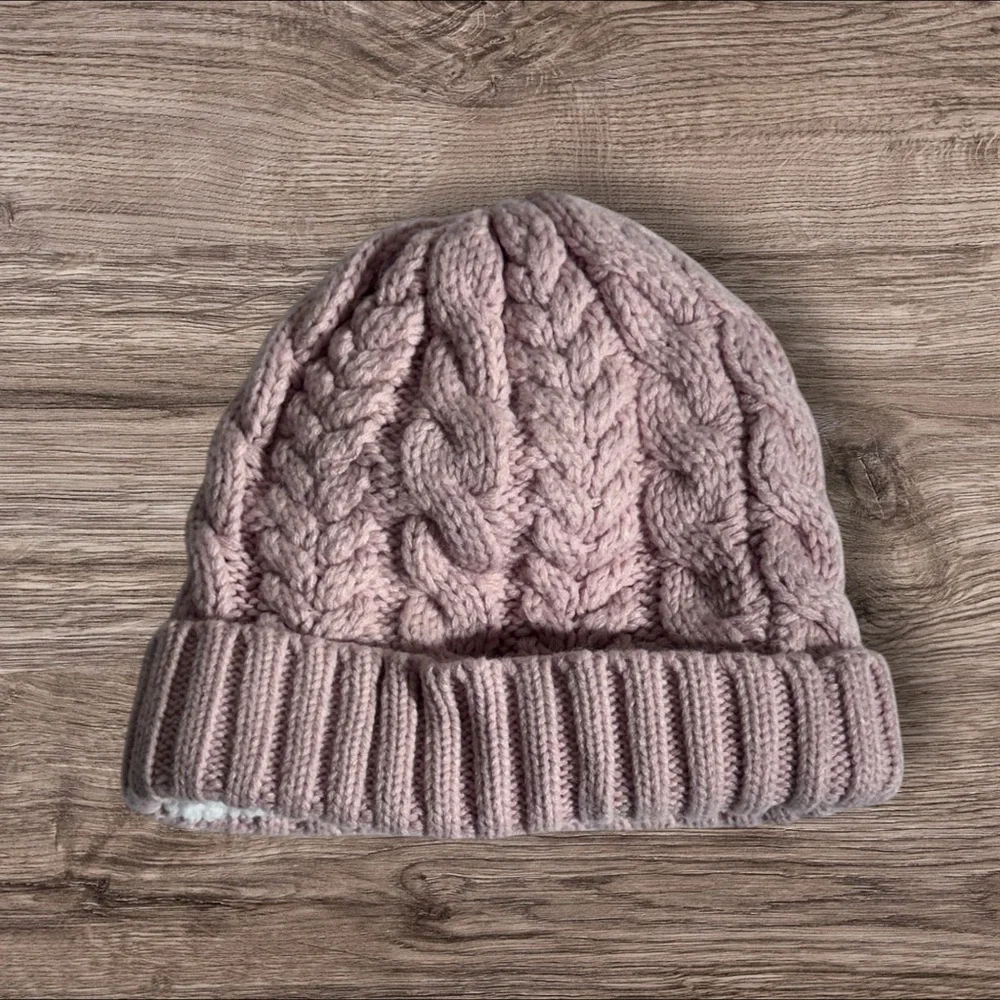 Timberland Blush Cable Knit Beanie - Picture 2 of 4